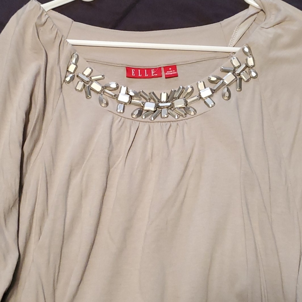 Elle shirt